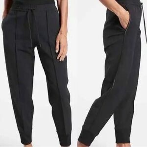 Athleta Endeavor Jogger Pants Women's Size 12 Black Drawstring Pockets